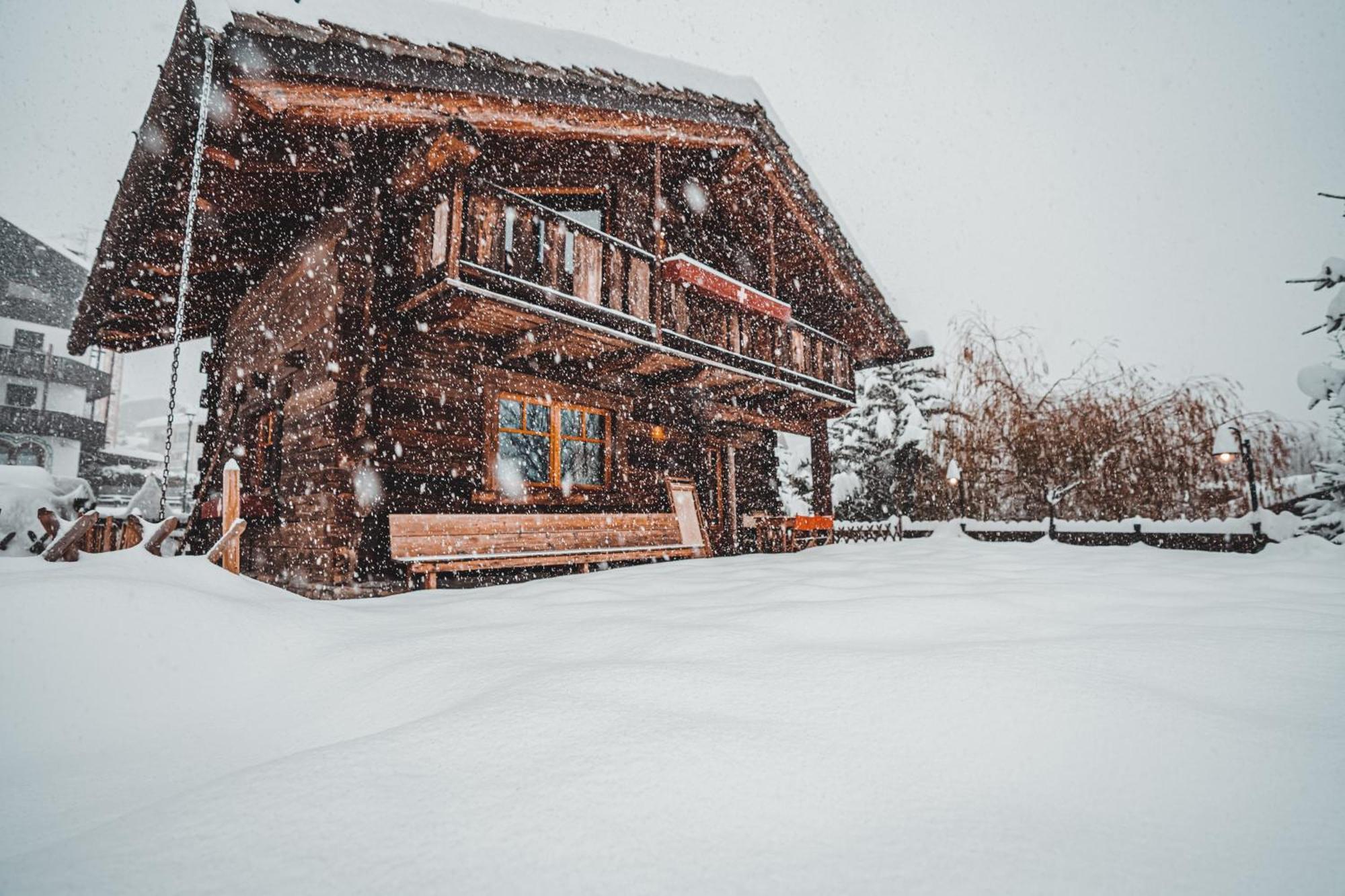 Hotel Chalet Svizzero Courmayeur Exterior foto